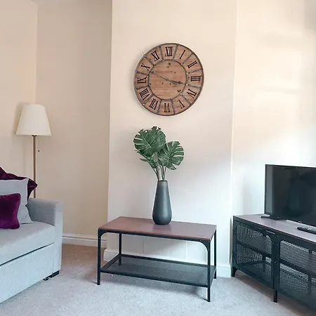 The Warwick - Quaint Victorian With Free Parking 约克