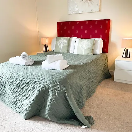 The Warwick - Quaint Victorian With Free Parking Lodge *