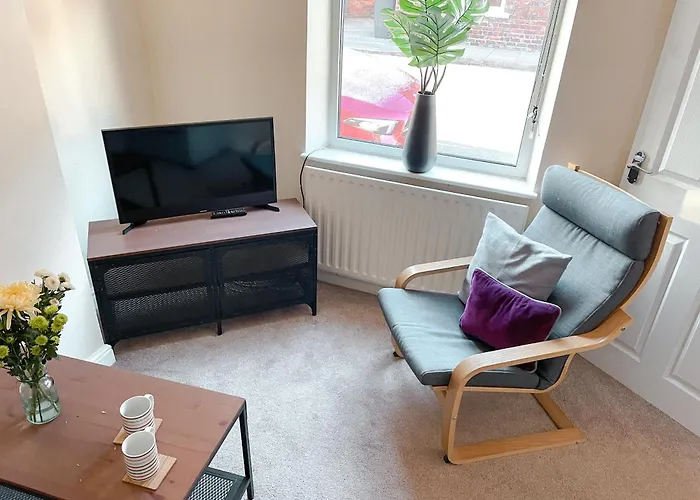 Lodge The Warwick - Quaint Victorian With Free Parking *