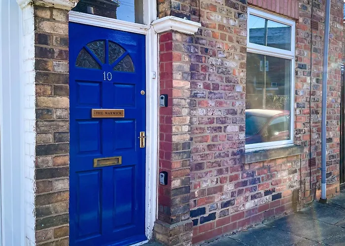 The Warwick - Quaint Victorian With Free Parking *